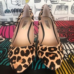 Leopard Pumps